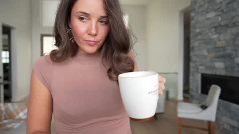 Emma Bloom online show from December 2024 07:11:02 PM