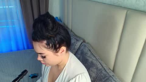 Snapshot of blowjob_queeny chatting on September 2025 06:35:02 AM Welcome guysMy name KatePVT its Open online show from September 2025 06:35:02 AM