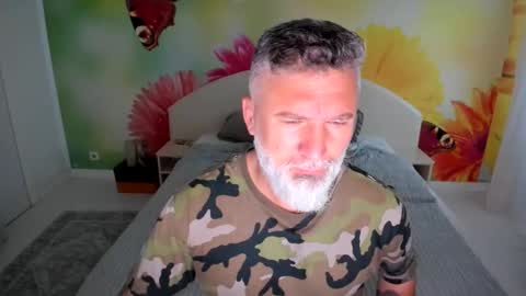 Nico online show from December 2025 02:26:01 PM