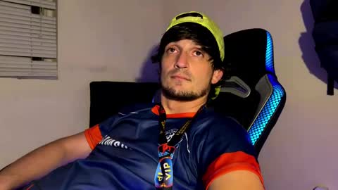 Snapshot of bls123 chatting on December 2024 10:33:02 AM bls123 online show from December 2024 10:33:02 AM