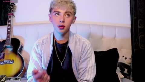 Snapshot of blue_boy_1 chatting on January 2025 07:07:02 PM TAY online show from January 2025 07:07:02 PM