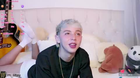 Snapshot of blue_boy_1 chatting on February 2025 05:12:02 AM TAY online show from February 2025 05:12:02 AM