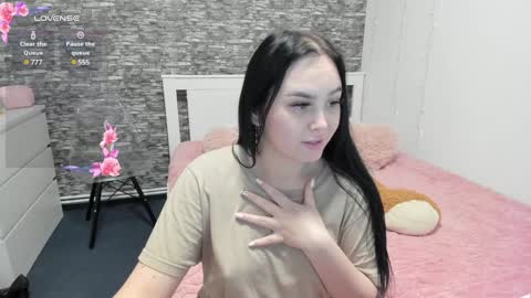 Snapshot of blue_candy28 chatting on January 2025 09:31:01 PM blue candy28 online show from January 2025 09:31:01 PM