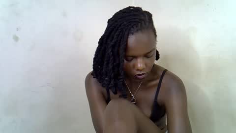 blue_savagee online show from November 2025 01:35:02 PM