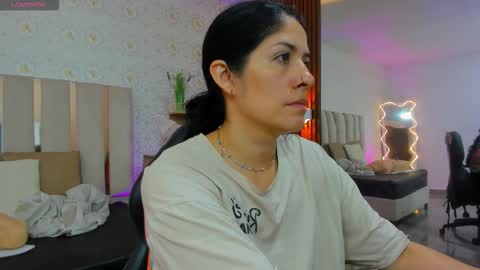 blue_tay1 online show from October 2025 11:53:01 AM