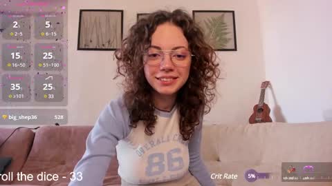 Elisa online show from February 2025 06:38:02 AM