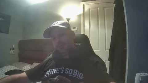 Snapshot of bluebirdflame1 chatting on April 2026 10:48:02 PM bluebirdflame1 online show from April 2026 10:48:02 PM