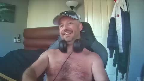 Snapshot of bluebirdflame1 chatting on April 2026 03:14:02 PM bluebirdflame1 online show from April 2026 03:14:02 PM