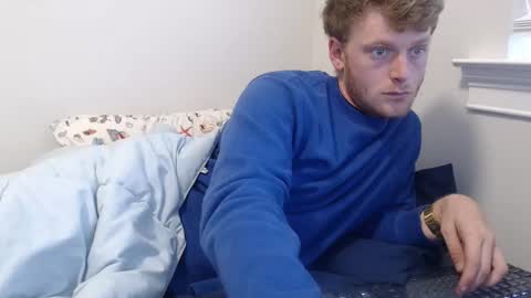 blue eyed twink online show from February 2026 04:47:02 PM
