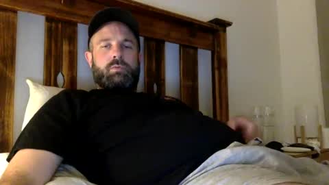 Snapshot of blueeyes705 chatting on December 2024 01:17:01 PM blueeyes705 online show from December 2024 01:17:01 PM