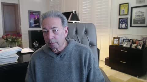 Snapshot of blueisles chatting on December 2024 09:06:02 PM blueisles online show from December 2024 09:06:02 PM