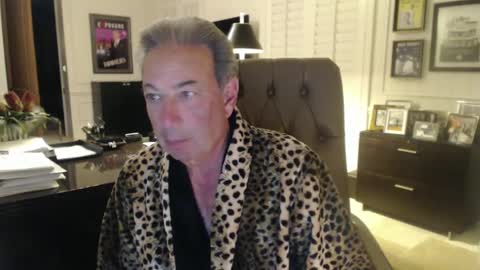 Snapshot of blueisles chatting on March 2025 11:53:01 PM blueisles online show from March 2025 11:53:01 PM