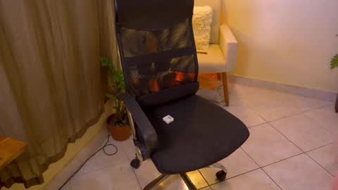 FLORAA online show from February 2026 04:44:01 PM