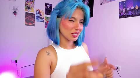 Taylenna online show from November 2025 05:07:01 AM