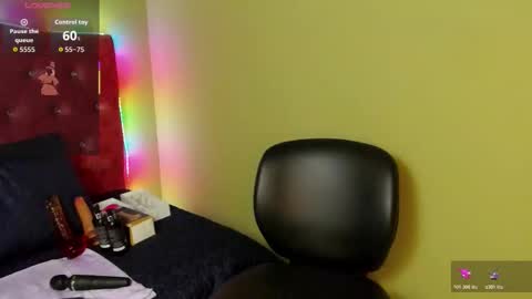 Violette 3 online show from October 2025 08:09:02 PM