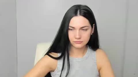 Kelly online show from September 2025 05:41:01 AM