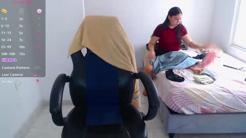  Hey guysI am BrendaWelcome my room online show from May 2026 10:04:02 PM