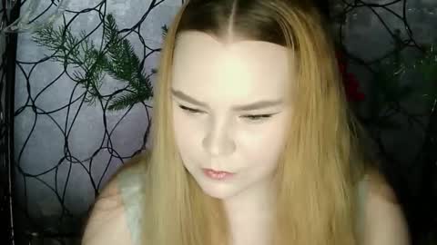 blushing_star online show from February 2026 08:08:02 AM