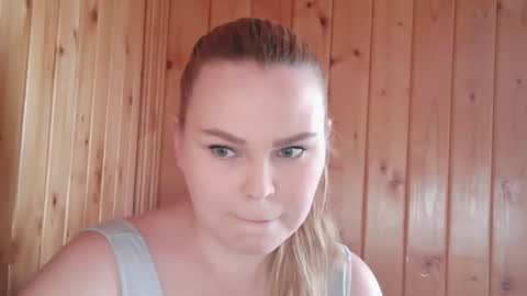 blushing_star online show from July 2026 02:05:02 PM
