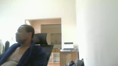 Snapshot of bluuthunder1914 chatting on December 2024 02:06:02 PM bluuthunder1914 online show from December 2024 02:06:02 PM