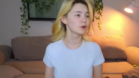 Snapshot of blvckmilk chatting on July 2026 12:13:01 AM Alice and David online show from July 2026 12:13:01 AM