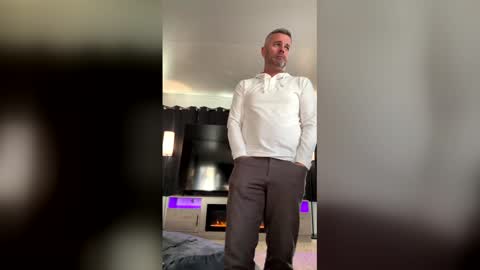 BMATT1903 online show from January 2026 09:52:02 PM