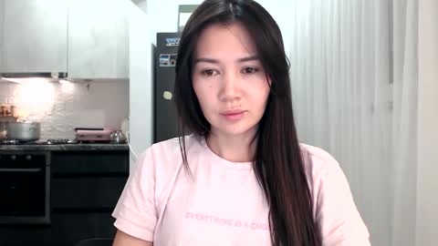 Liya online show from March 2026 06:05:02 PM