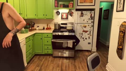 ZuperZexyZounds online show from April 2026 05:32:01 AM