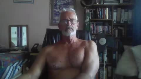 Bobbgud online show from April 2026 12:18:02 PM