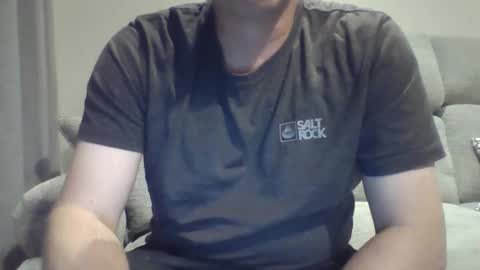 bobby_113 online show from September 2025 12:22:02 AM