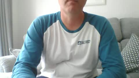 bobby_113 online show from June 2026 11:57:02 AM