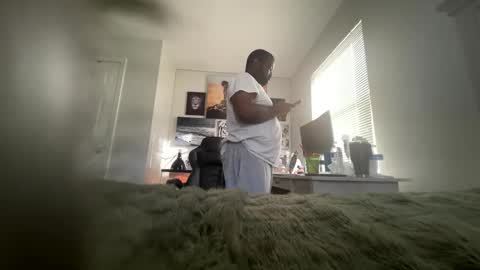 Luv bug  online show from March 2026 09:47:02 PM