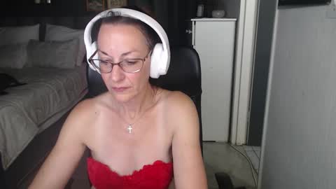 Ningifun couple online show from March 2026 04:55:01 PM