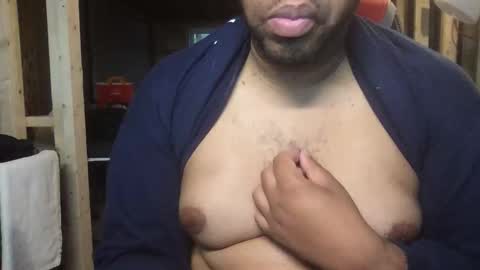 Bogarcon234 online show from October 2025 06:30:02 PM