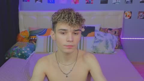ALEXPVT IS OPEN online show from February 2025 06:19:01 PM