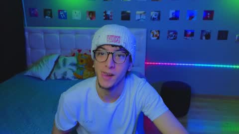 ALEXPVT IS OPEN online show from February 2025 06:45:02 AM