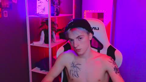 ALEXPVT IS OPEN online show from February 2025 03:26:01 AM