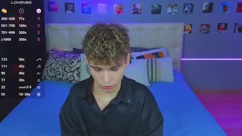 ALEXPVT IS OPEN online show from February 2025 06:21:01 PM