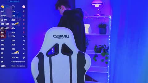 ALEXPVT IS OPEN online show from February 2025 06:15:02 PM