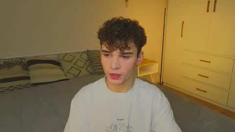 ALEXPVT IS OPEN online show from October 2025 06:58:02 AM