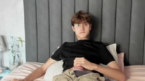 Boleyn online show from January 2025 01:02:01 PM