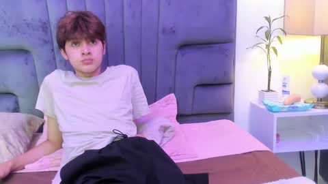 Boleyn online show from February 2025 02:35:02 PM