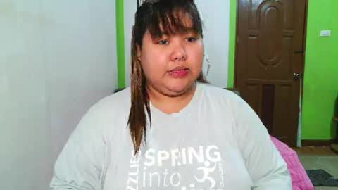 Snapshot of bombastic_darla chatting on February 2026 01:54:01 PM bombastic_darla online show from February 2026 01:54:01 PM