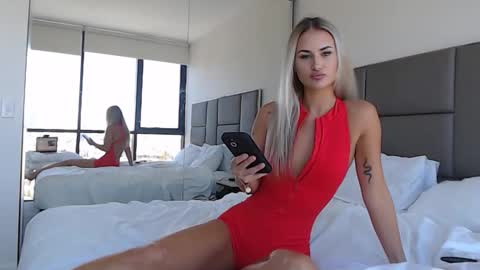 Snapshot of bondibarbie chatting on December 2025 12:38:02 AM Bondi Barbie online show from December 2025 12:38:02 AM