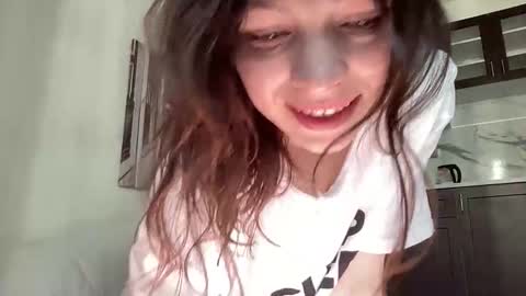 Mary 3 live time content 18   online show from April 2026 12:03:02 PM