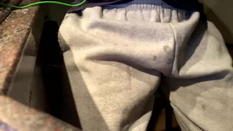 Snapshot of bonker9292 chatting on September 2025 01:27:01 AM Bonkooooo online show from September 2025 01:27:01 AM