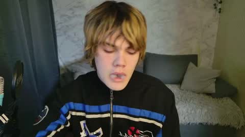 Jessy  Mark online show from April 2026 05:14:02 AM