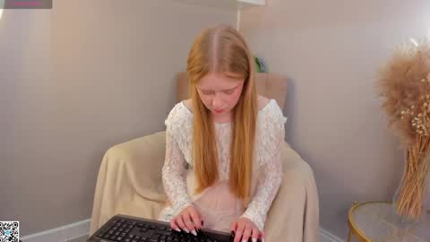 Snapshot of bonnie_jonson chatting on April 2026 12:06:01 AM Bonnie online show from April 2026 12:06:01 AM