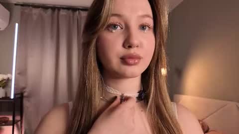 Snapshot of bonnyflower chatting on February 2026 05:33:01 PM Eva online show from February 2026 05:33:01 PM