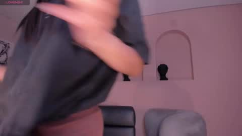 Bonny online show from January 2026 08:01:01 PM